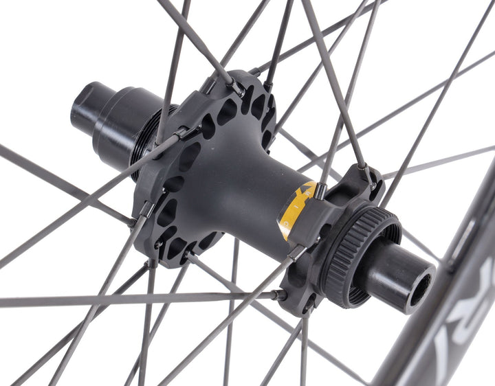 Elitewheels Drive 50D Carbon Spoke Disc Tubeless Road Wheelset 12/13 Spd Ceramic