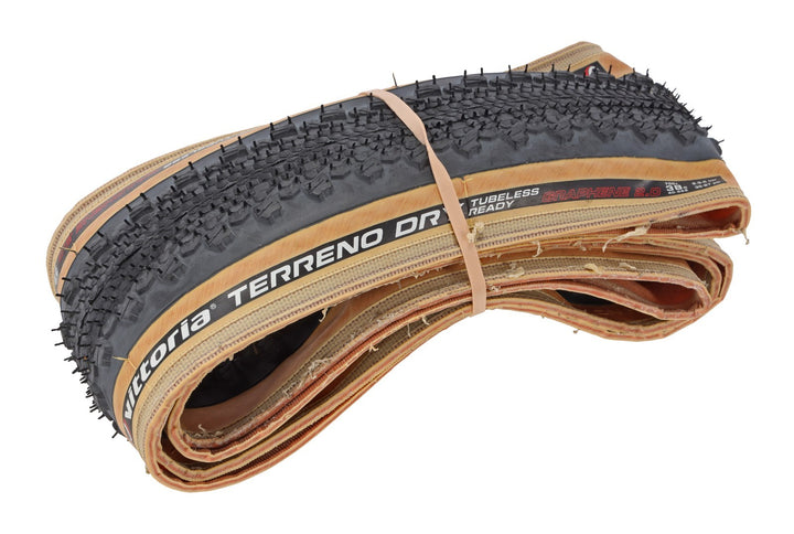 Vittoria Terreno Dry G2.0 Tubeless Gravel Bike Tire 700 x 38c Tan Wall CX Road