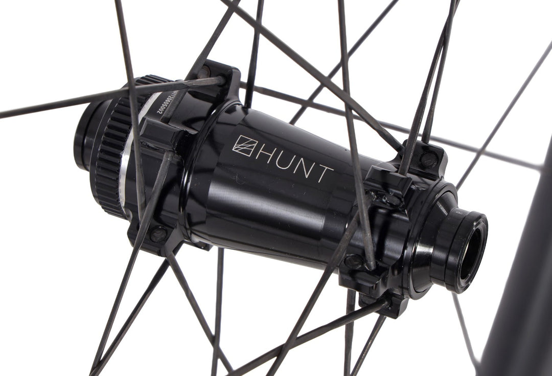 HUNT 40 Carbon Aero Tubeless FRONT Wheel CL Disc 12x 100mm 700c Road Bike Gravel