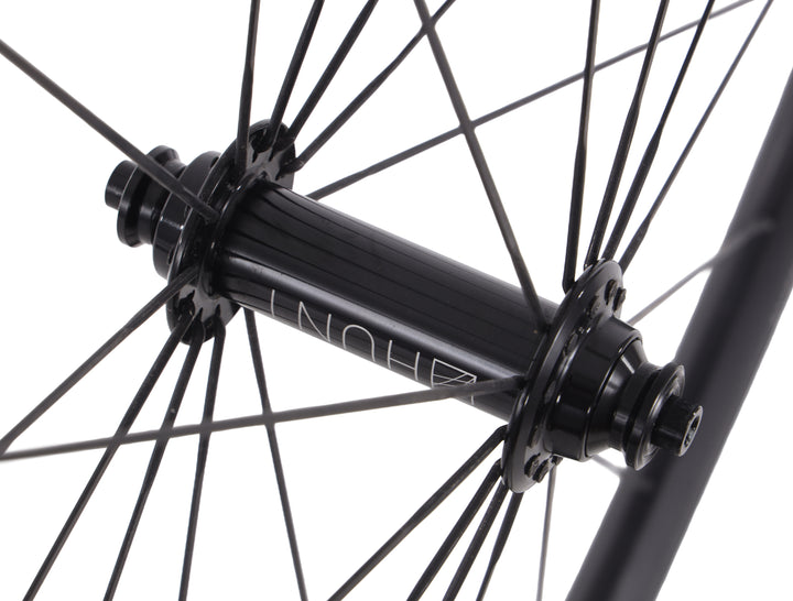 HUNT 4 Season Alloy Tubeless Road Bike FRONT Wheel 700c QR Rim Brake Gravel CX