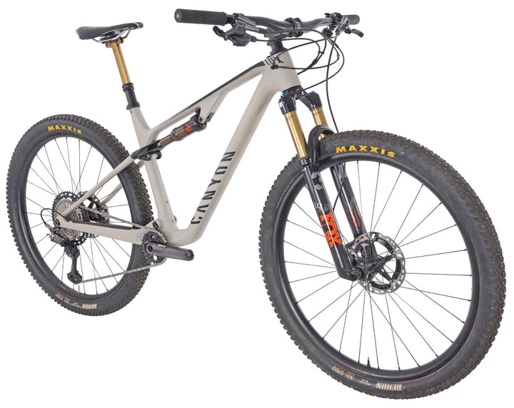 Canyon Lux Trail CF 7 Carbon XTR/XT 29" XC Mtn Bike MED Shimano 12s Factory 2023